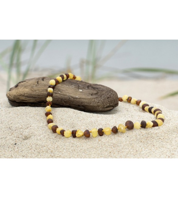 Amber baby necklace Baroque Raw Milky x Dark cognac